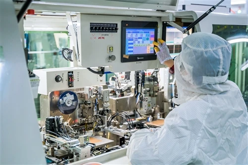 Choosing The Right Dot Matrix LCD Manufacturer For Instrumentation: 2026 Tier...